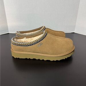 Women’s UGG Tasman slipper